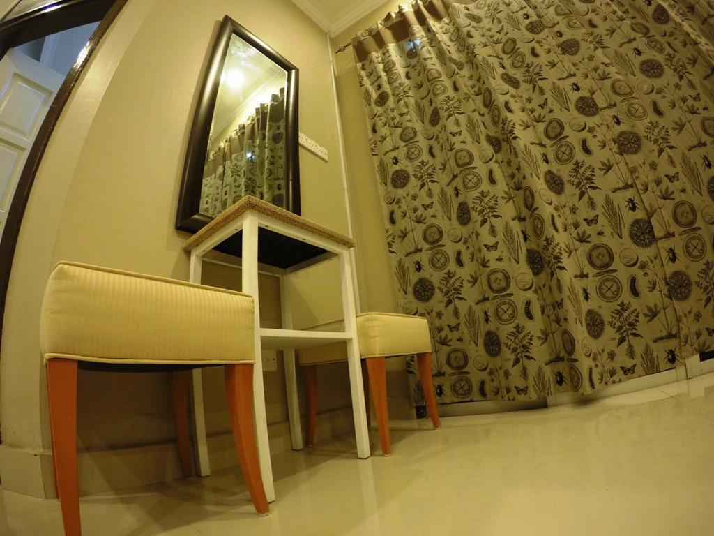 Wan's Beach Guest House Dungun Zimmer foto