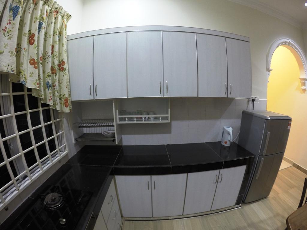 Wan's Beach Guest House Dungun Zimmer foto