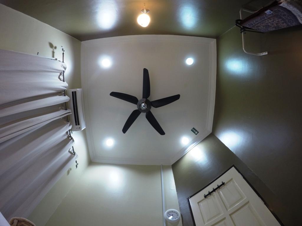 Wan's Beach Guest House Dungun Zimmer foto