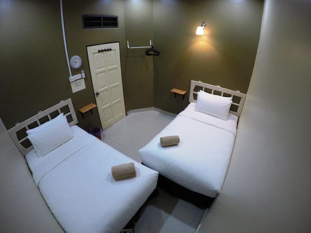 Wan's Beach Guest House Dungun Zimmer foto
