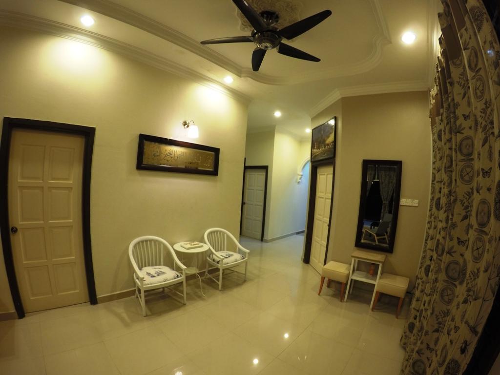 Wan's Beach Guest House Dungun Zimmer foto