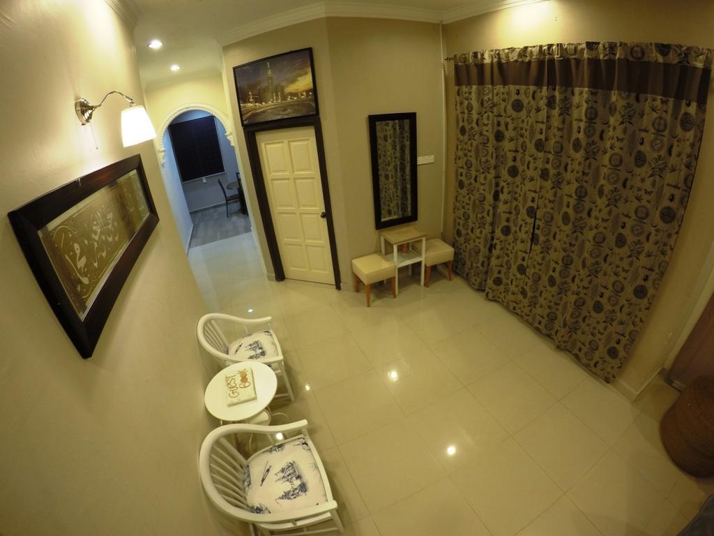 Wan's Beach Guest House Dungun Zimmer foto